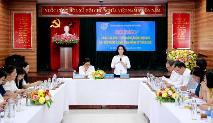   Hội thảo công tác phát triển Đảng trong đội ngũ chi, tổ phụ nữ và hội viên nòng cốt năm 2023 do Hội LHPN thành phố Đà Nẵng tổ chức  