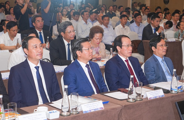 Các đại biểu tham dự lễ công bố chỉ số năng lực cạnh tranh cấp tỉnh năm 2024.