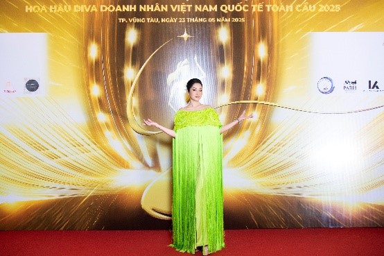Từ ánh đèn sân khấu sắc đẹp đến trái tim nhân ái, cộng đồng: Triết lý sống sâu sắc của nữ chủ tịch Hường Phạm