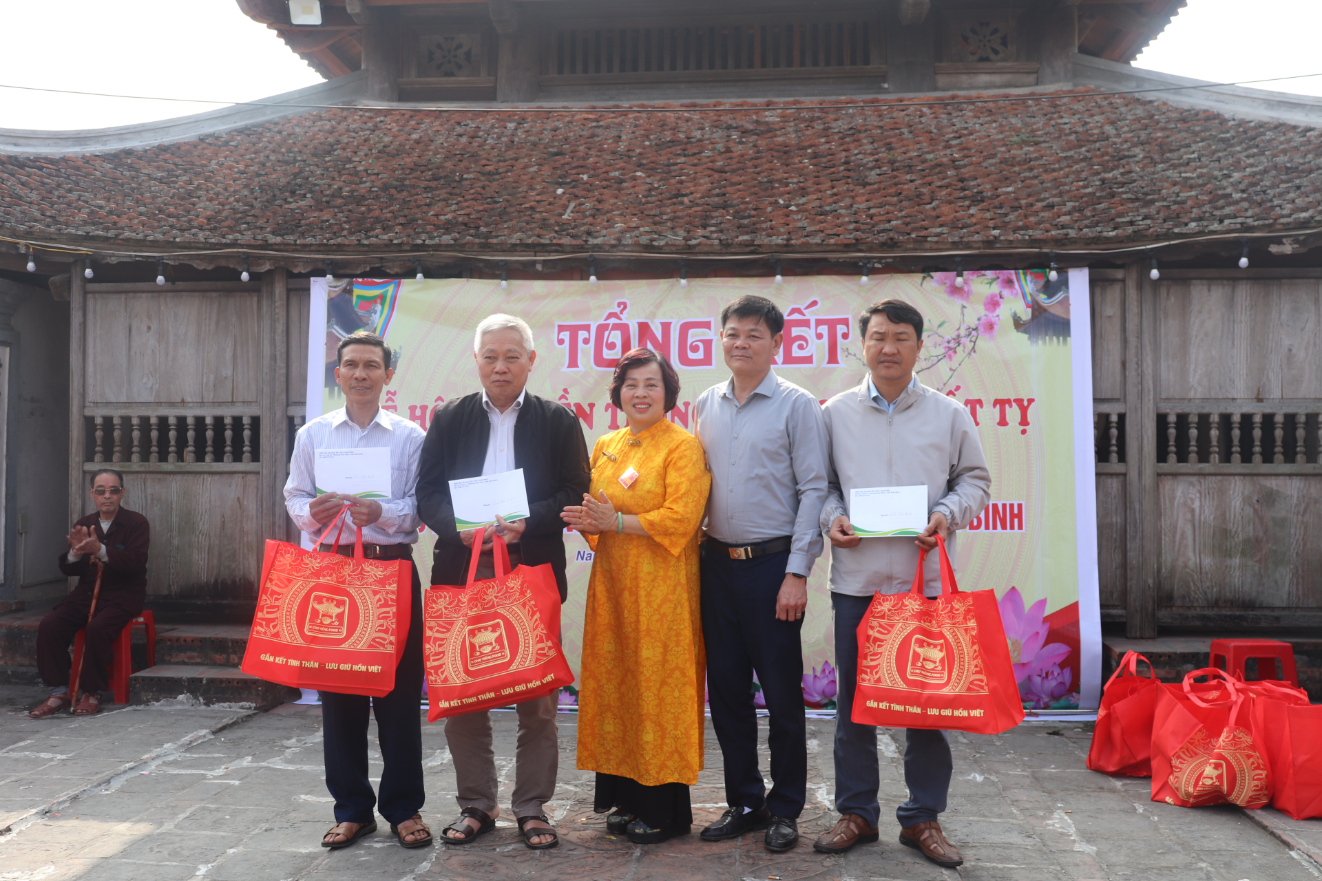 Ninh Bình: Thêm 6 cá nhân được trao tặng Danh hiệu Nghệ nhân văn hóa ẩm thực