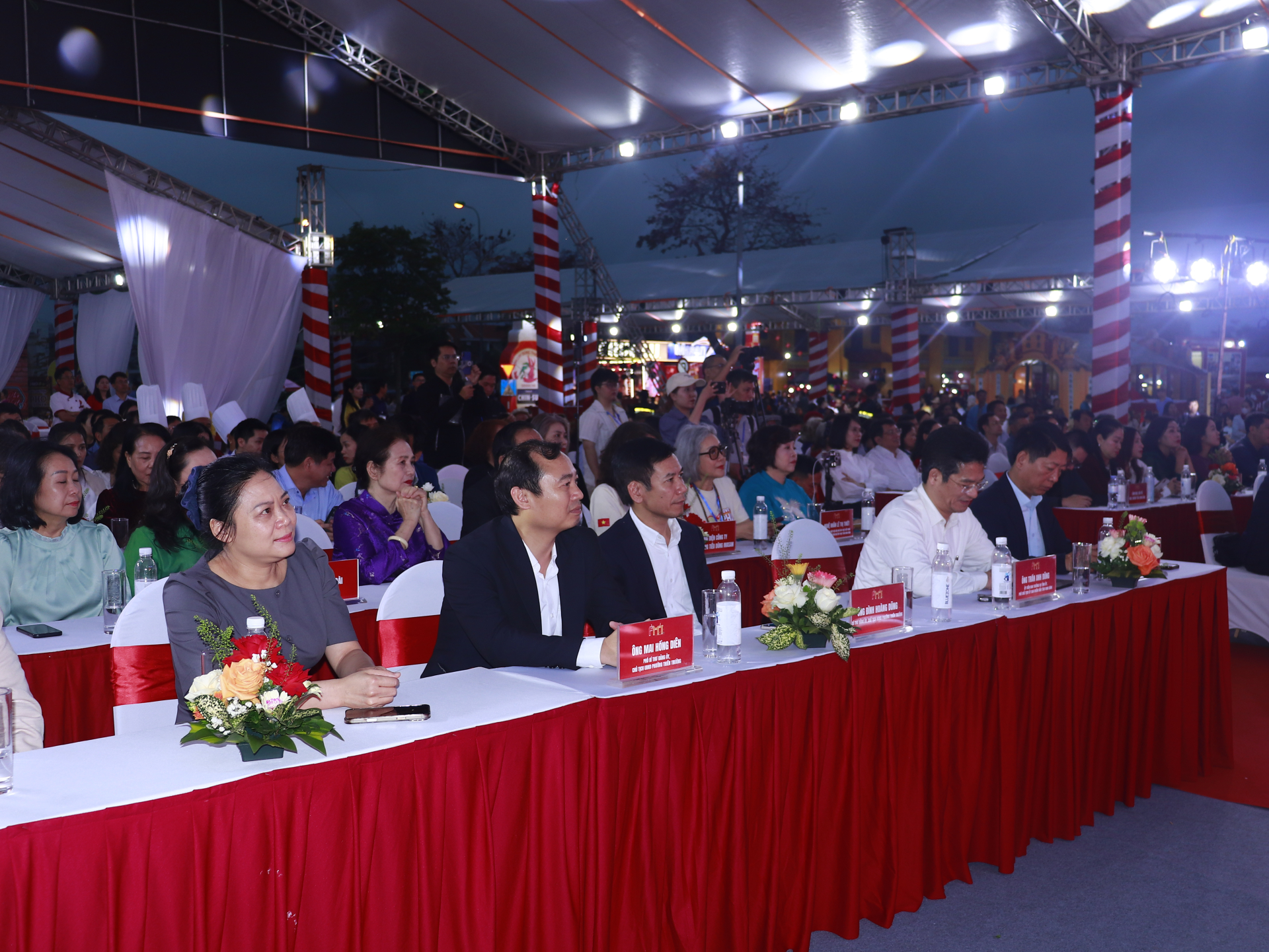 Gần 50 gian hàng phở của các nghệ nhân 3 miền được giới thiệu tại Festival Phở 2026