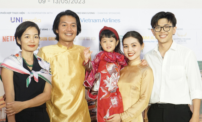 Các nghệ sĩ điện ảnh tại Lễ Bế mạc-Trao giải  Liên hoan phim Châu Á – Đà Nẵng lần thứ Nhất 2023
