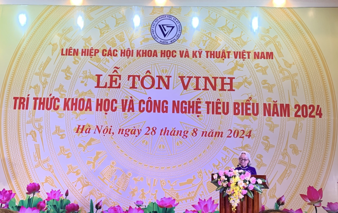 PGS.TS. AHLĐ Nguyễn Thị Trâm phát biểu tại lễ tôn vinh