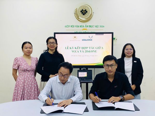Lễ ký kết hợp tác giữa Hiệp hội Văn hóa Ẩm thực Việt Nam và 2D&ONE