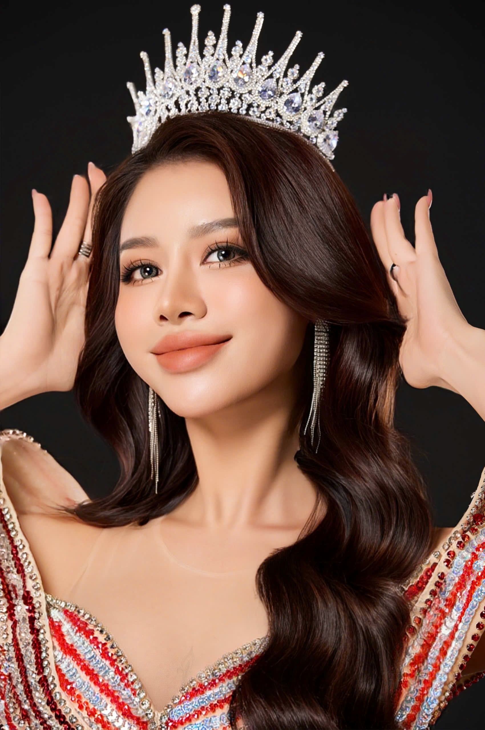  Nhan sắc ngọt ngào của “ngọc nữ” Bùi Thị Huyền khiến cộng đồng mạng phát sốt