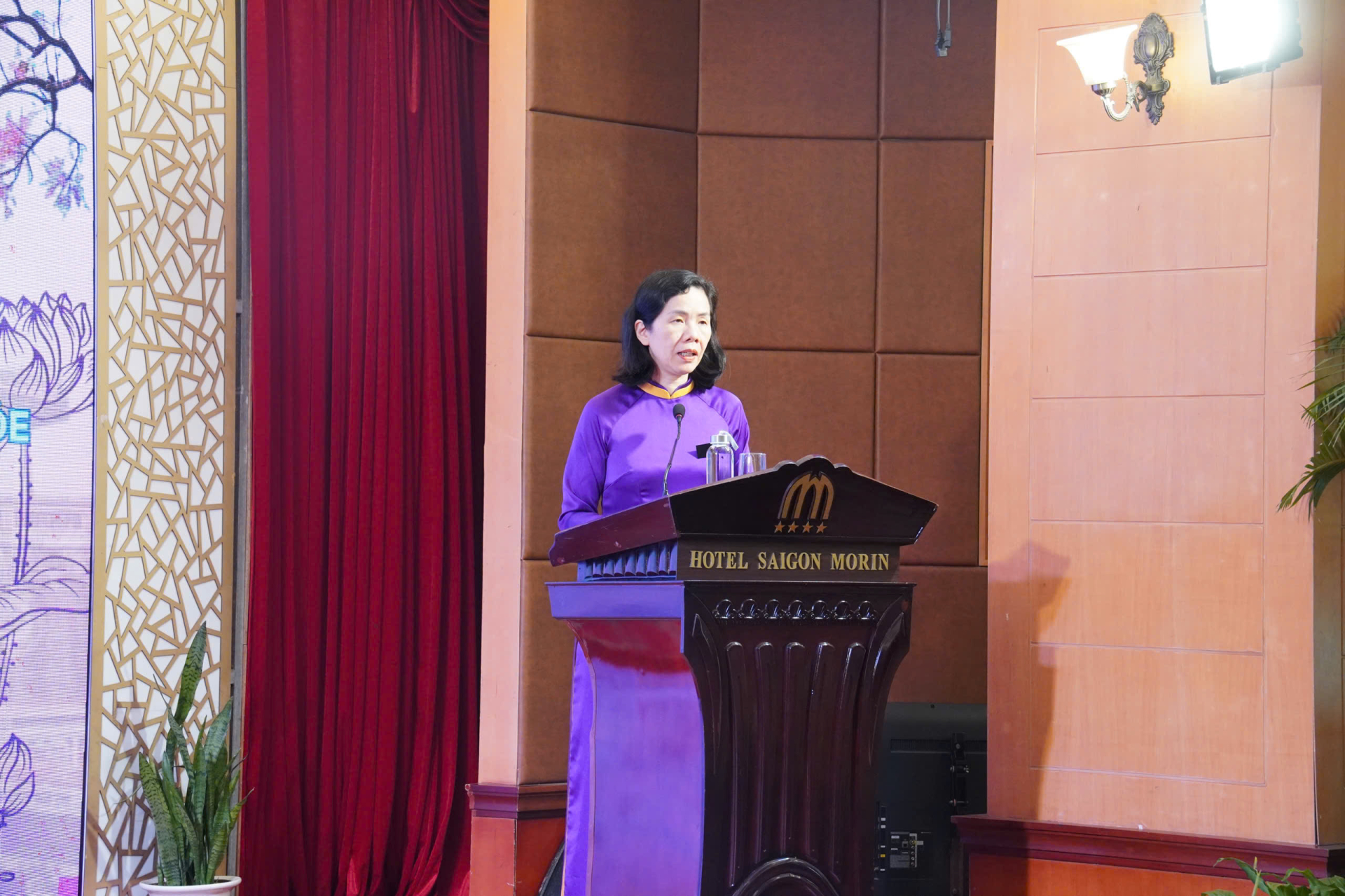 Bà Nguyễn Thị  Minh Hương, Phó Chủ tịch Hội Liên hiệp Phụ nữ Việt Nam phát biểu chỉ đạo