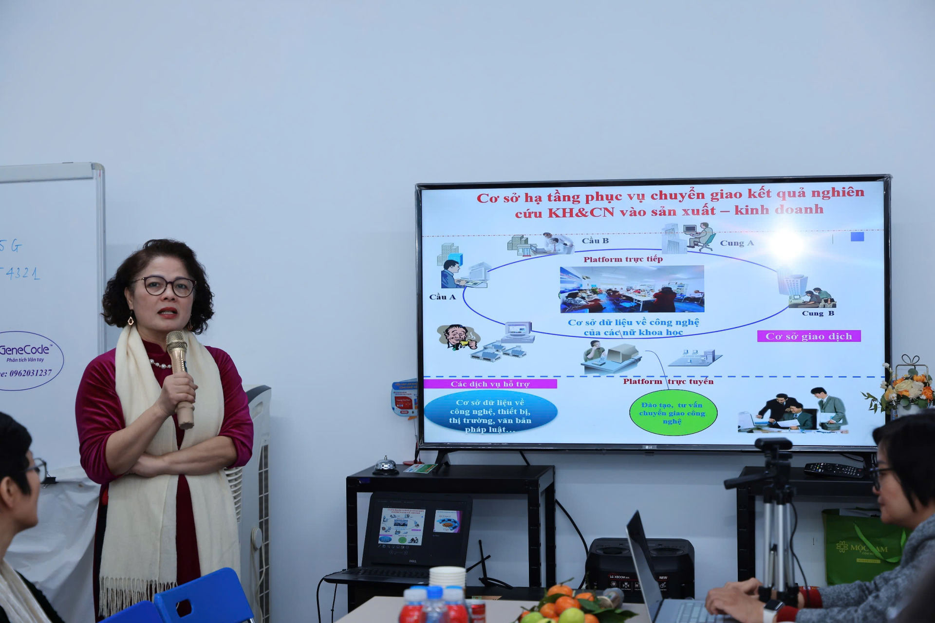 ThS Lê Thị Khánh Vân, Giám đốc Trung tâm Costas tích cực tuyên truyền quyền sở hữu trí tuệ nhằm nâng cao nhận thức về quyền sở hữu trí tuệ đối với các nghiên cứu, sáng chế của các nhà khoa học nữ.