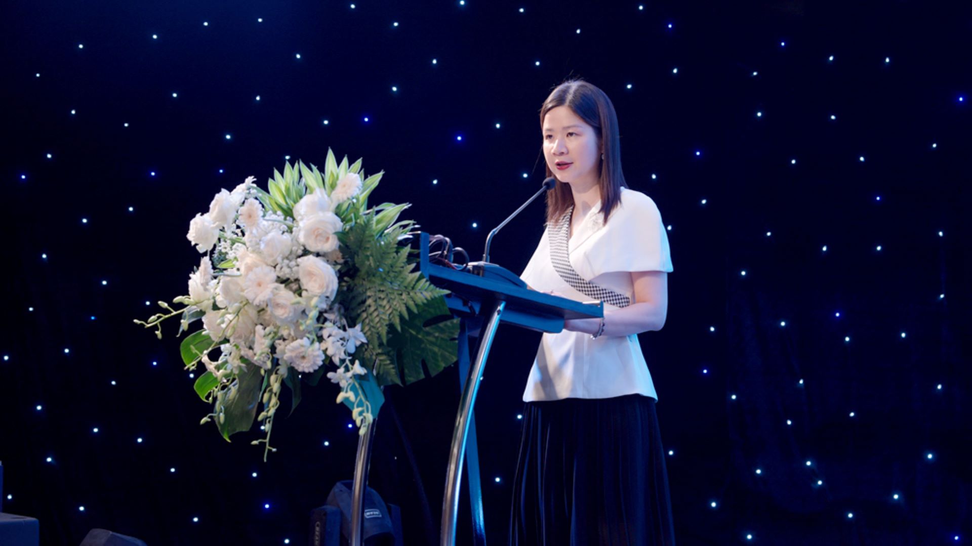  TS Lê Thái Hà phát biểu khai mạc sự kiện, khẳng định tầm quan trọng của kết nối các bên liên quan để thúc đẩy phát triển bền vững thực chất trong ngành thủy sản.