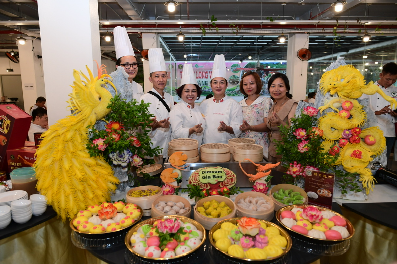  Ngành F&B Ninh Bình gặp mặt lần đầu, mở hướng kết nối di sản ẩm thực vùng