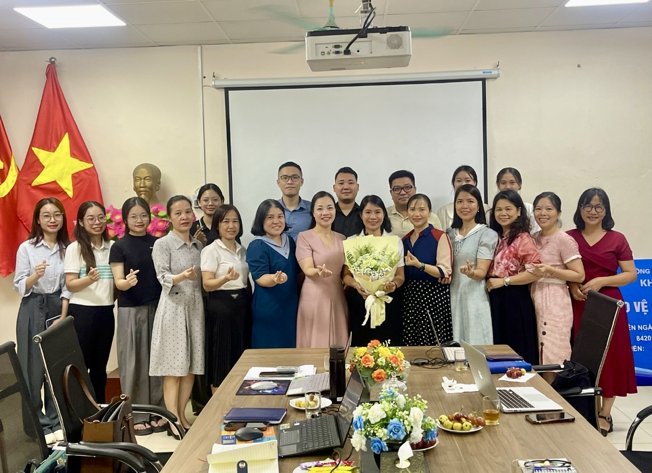Buổi seminar khép lại trong không khí hứng khởi