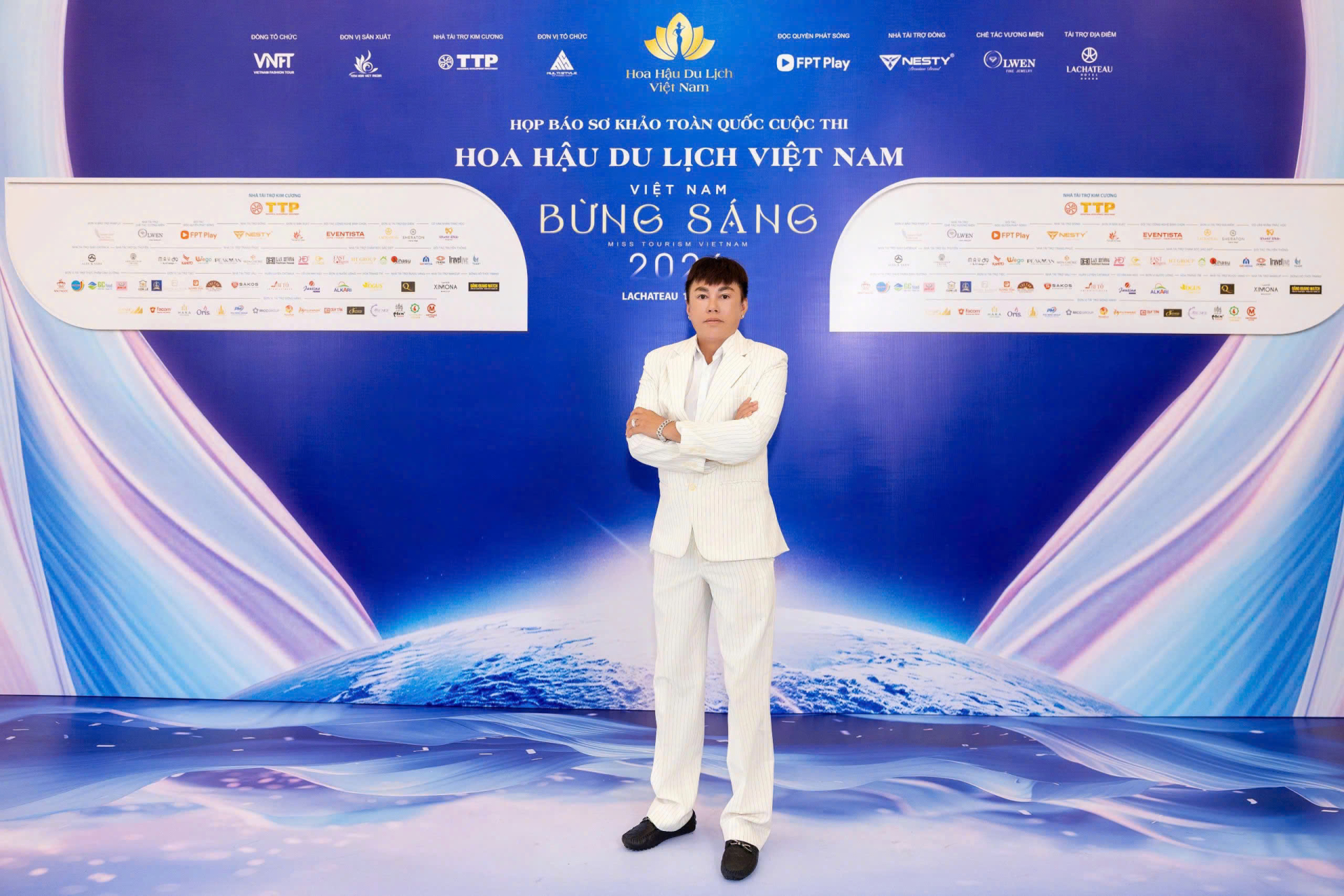 Tommy Nguyễn – Nhà thiết kế kiến tạo mỹ nhân đăng quang: Khi thời trang trở thành vũ khí của nhan sắc