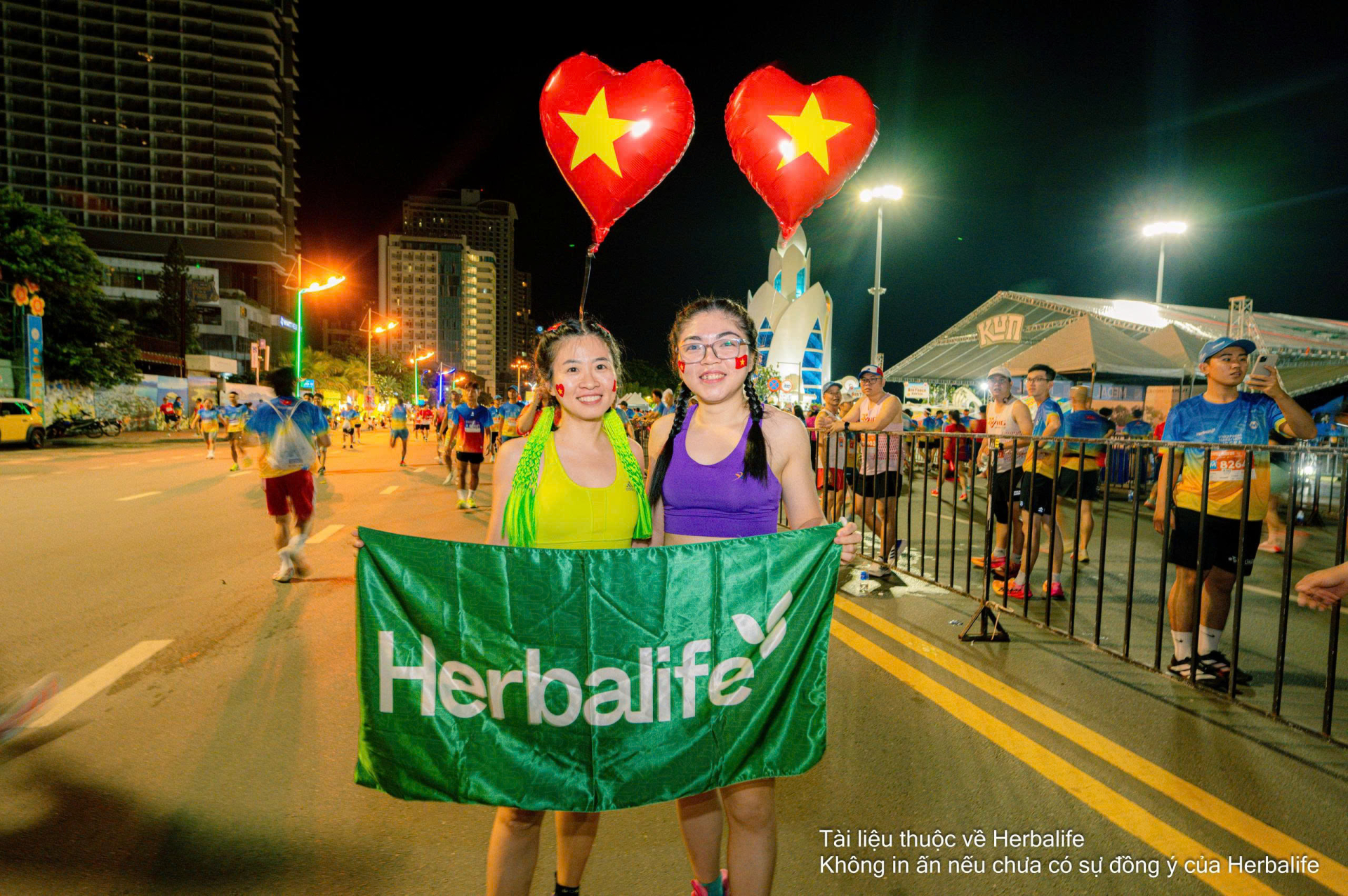   Herbalife Việt Nam đồng hành cùng giải chạy VnExpress Marathon Nha Trang năm thứ tư liên tiếp để khuyến khích tập luyện thể dục thể thao thường xuyên
