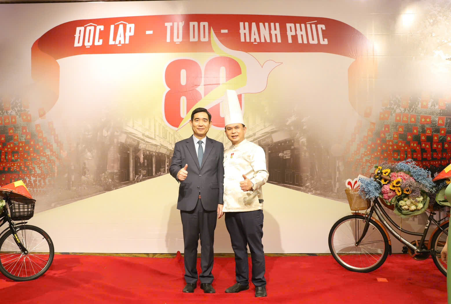 Bún chả, nem Việt Nam gây ấn tượng tại Bangkok