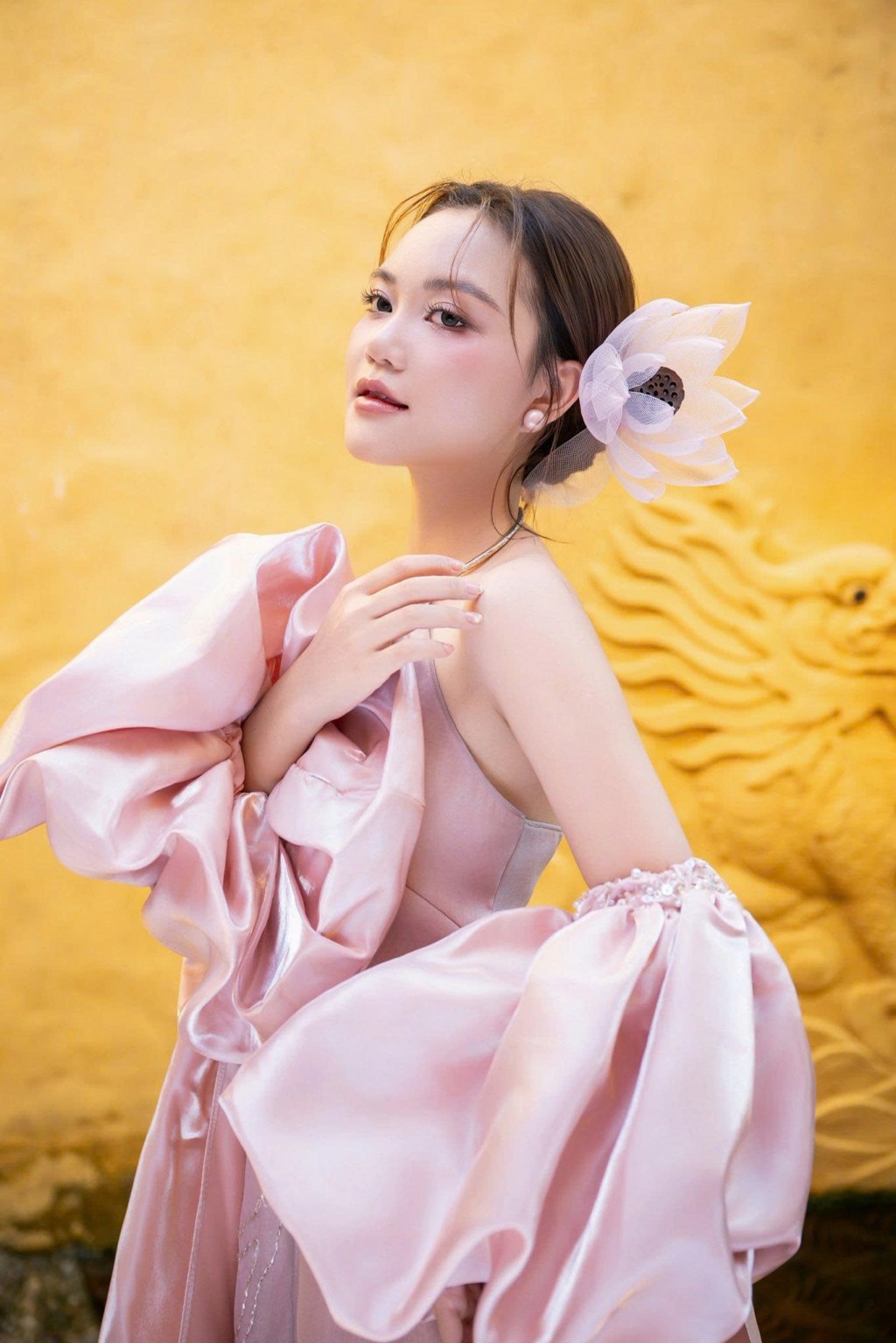Ca sĩ Hà Quỳnh