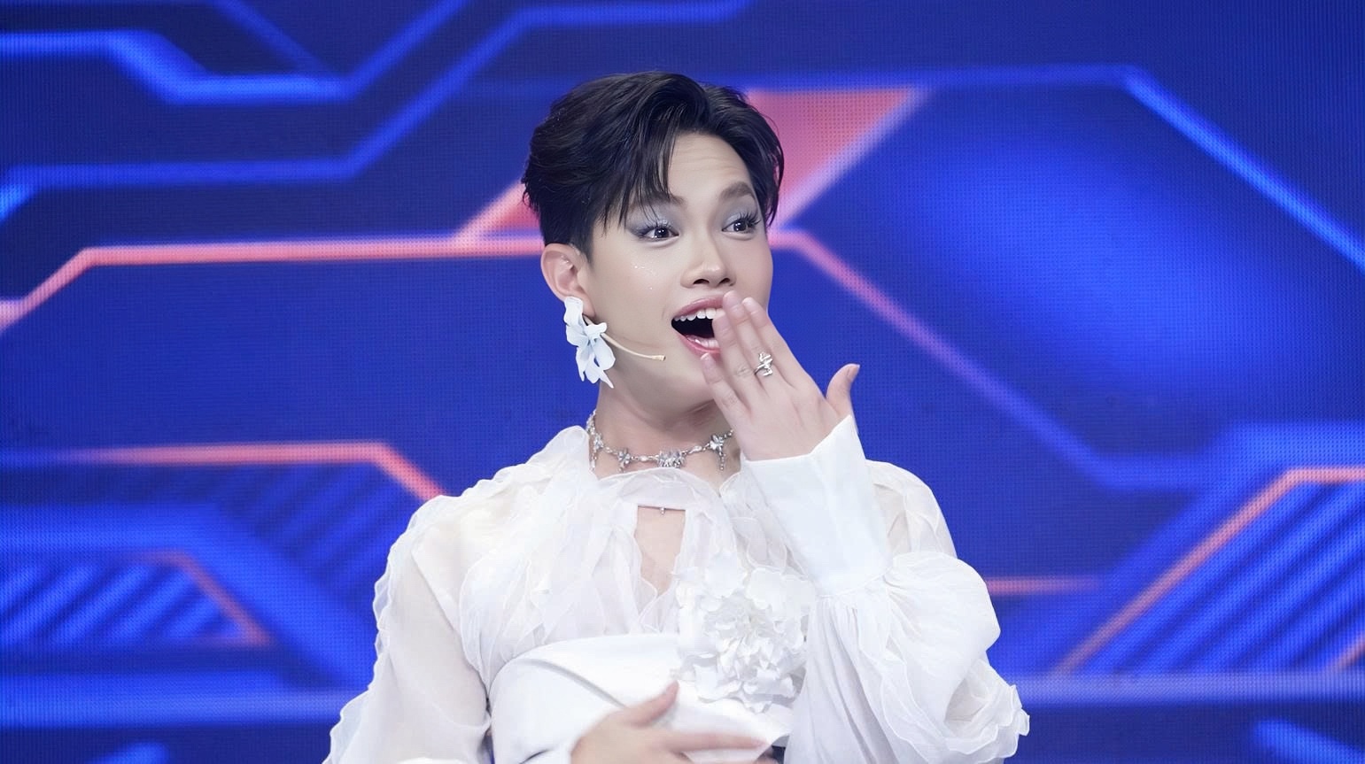 Minh Tuyết