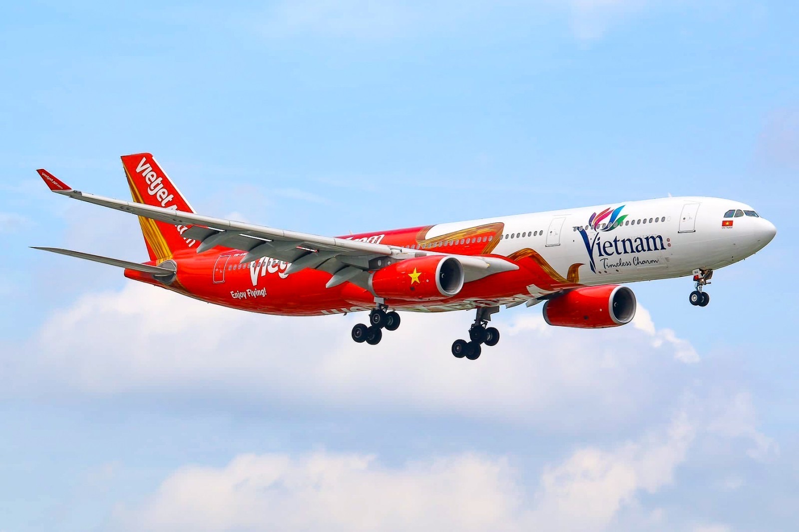  Tổng Bí thư Tô Lâm chứng kiến Vietjet ký thỏa thuận phát triển nguồn lực hàng không quốc tế, thúc đẩy hợp tác giữa Việt Nam và Phần Lan
