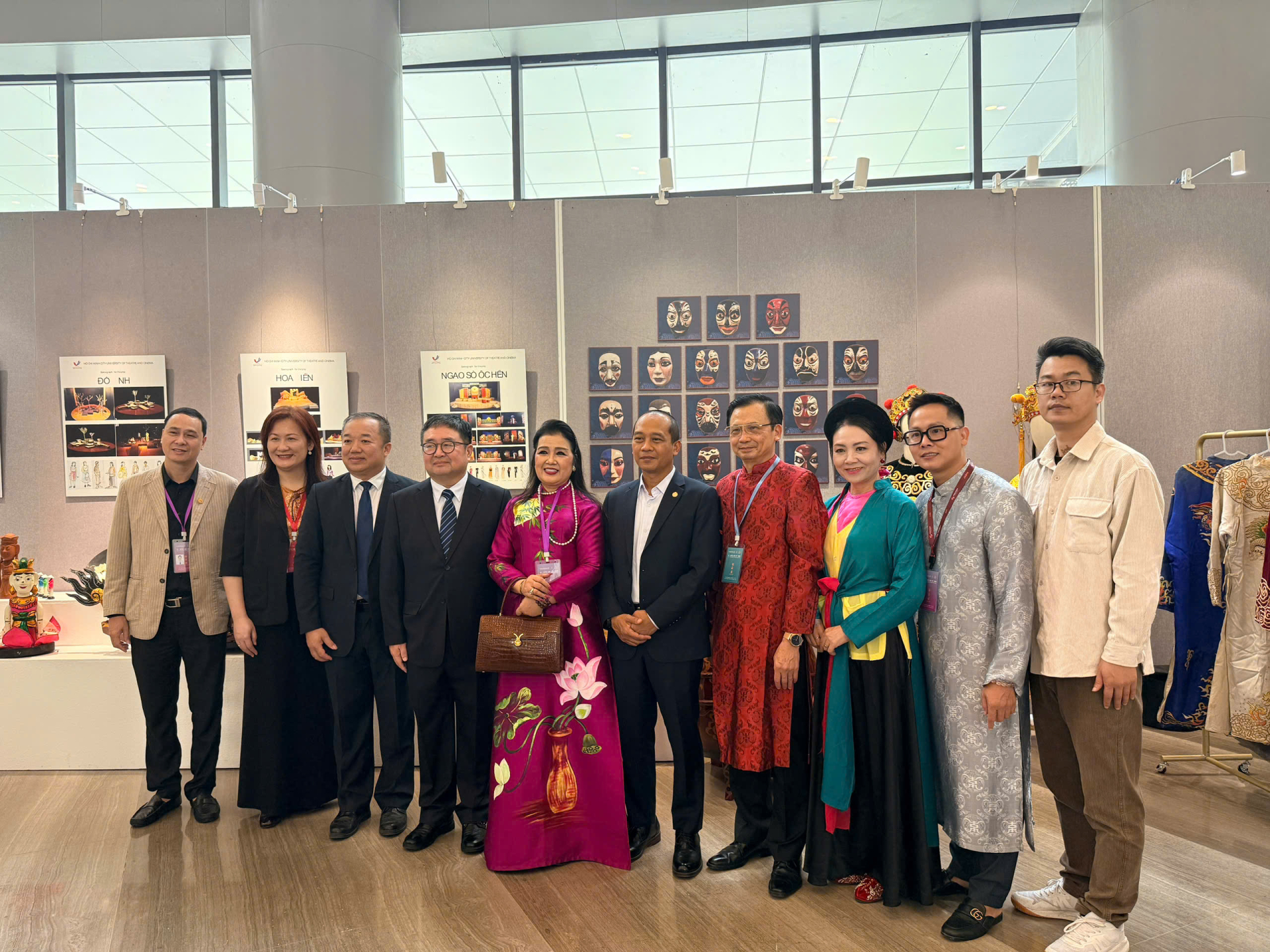 Tuần lễ Sân khấu Trung Quốc-ASEAN năm nay có 8 quốc gia tham dự, trong đó Trung Quốc góp mặt với 28 đoàn nghệ thuật.