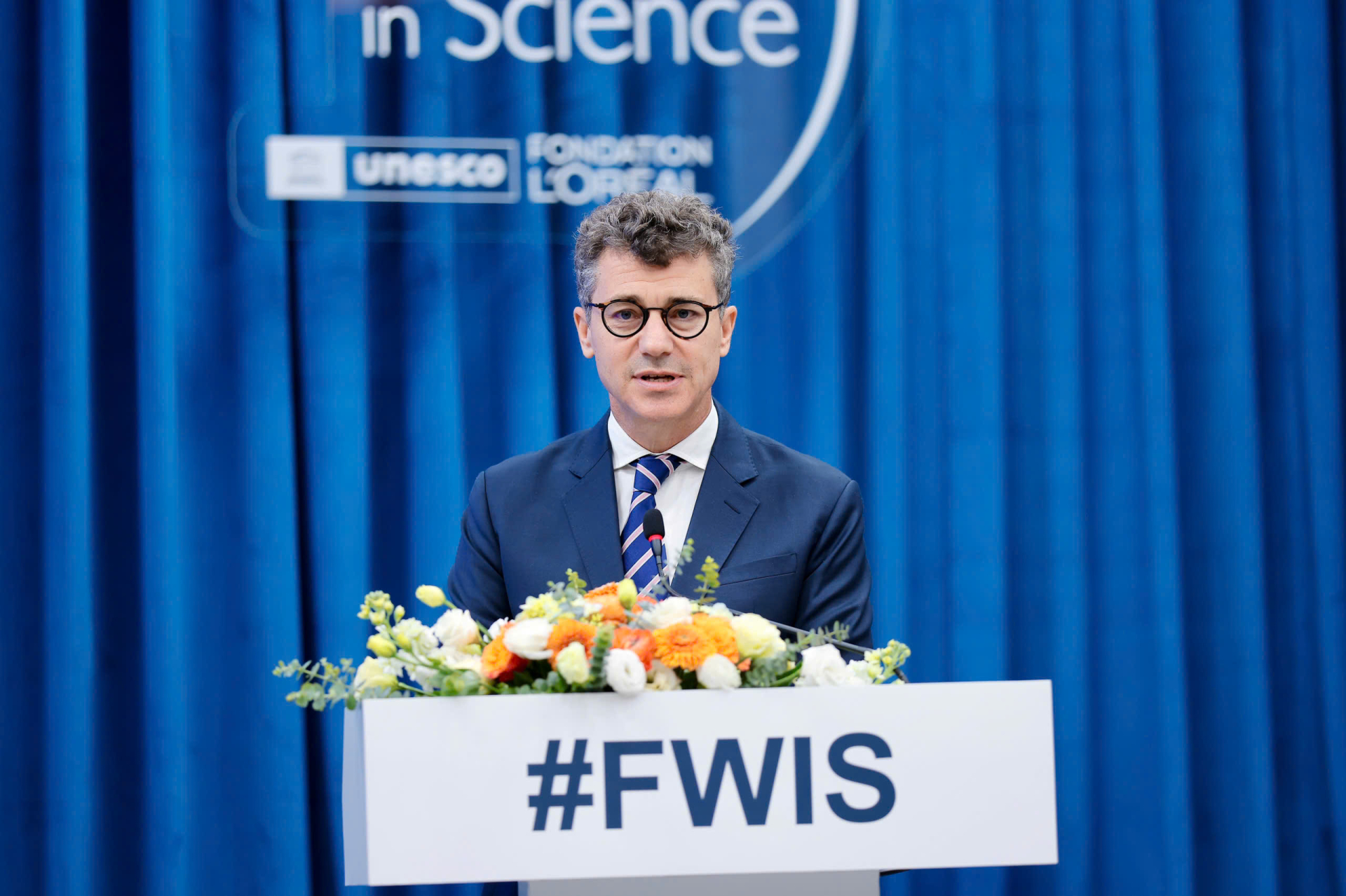 Ông Jonathan Wallace Baker, Trưởng đại diện UNESCO tại Việt Nam: 