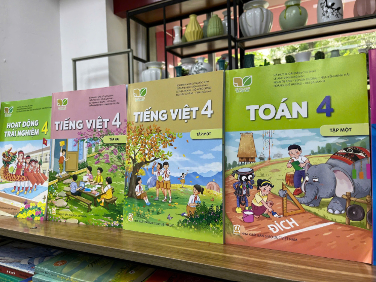 Bộ sách “Kết nối tri thức với cuộc sống” chính thức được sử dụng thống nhất từ năm học 2026–2027.