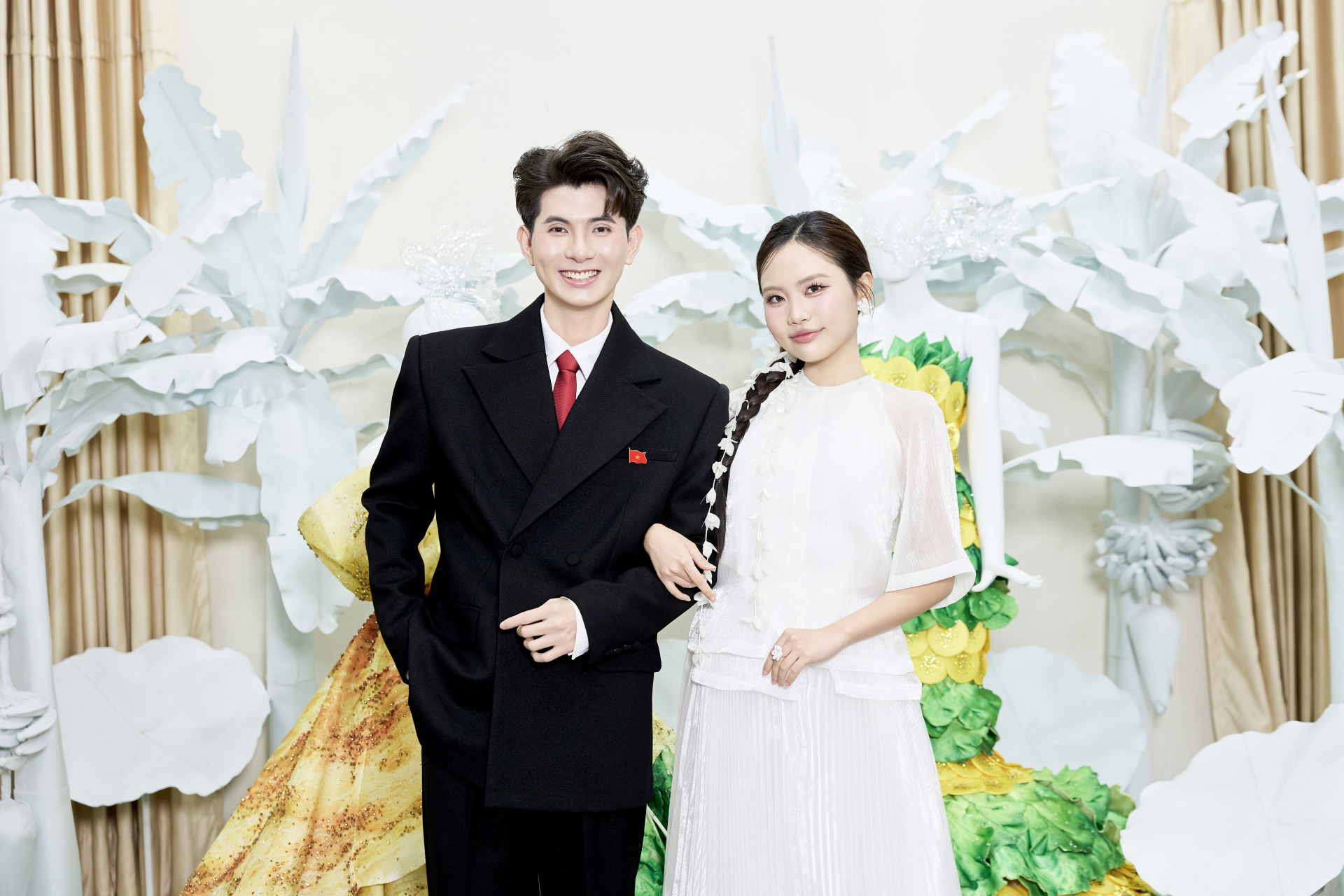 Miệt Cù Lao của NTK Nguyễn Minh Công đạt kỷ lục Việt Nam