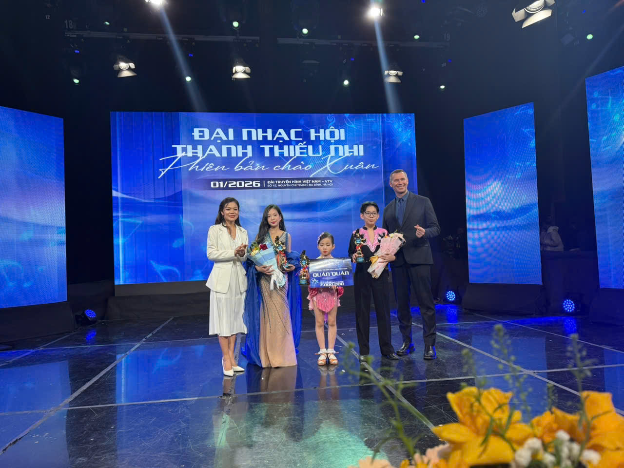 NSND Lệ Ngọc – người bền bỉ gieo mầm cho sân khấu trẻ