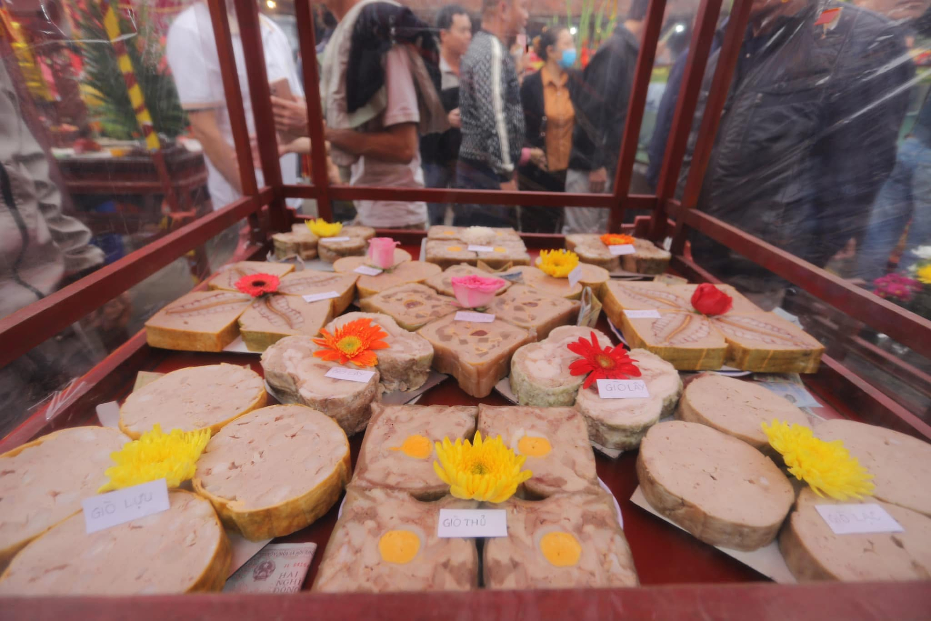 Lễ hội truyền thống Đền Gin – Không gian bảo tồn lịch sử và di sản văn hóa ẩm thực dân gian