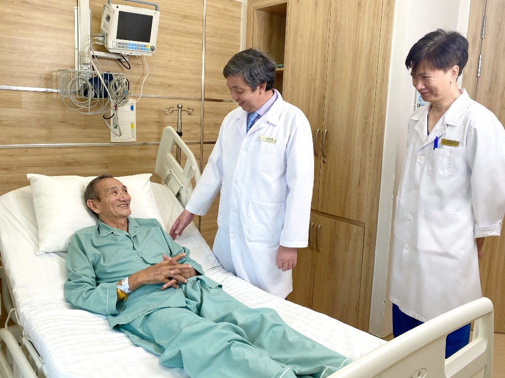 Bệnh nhân Châu Tấn Tài hồi phục tốt sau can thiệp thay van động mạch chủ qua da.