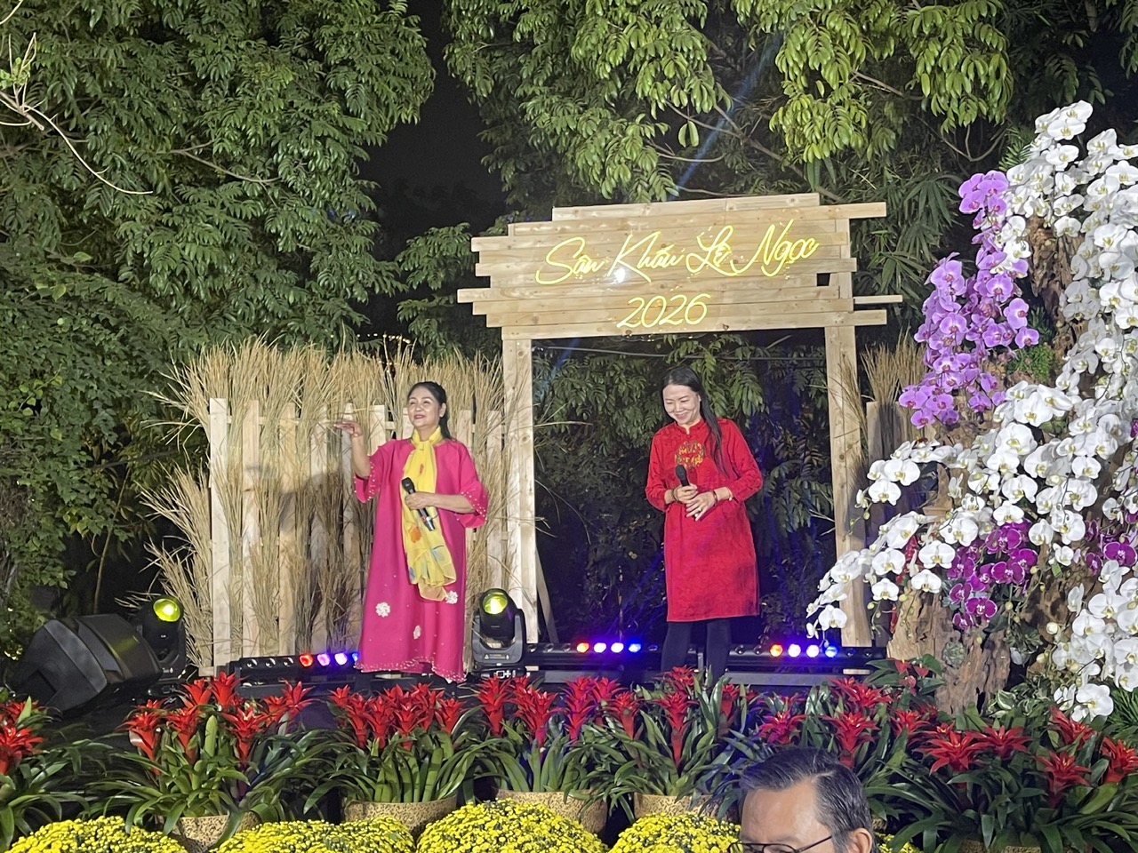 Sân khấu Lệ Ngọc – bền bỉ vượt khó, kiên định thắp sáng con đường sân khấu xã hội hóa