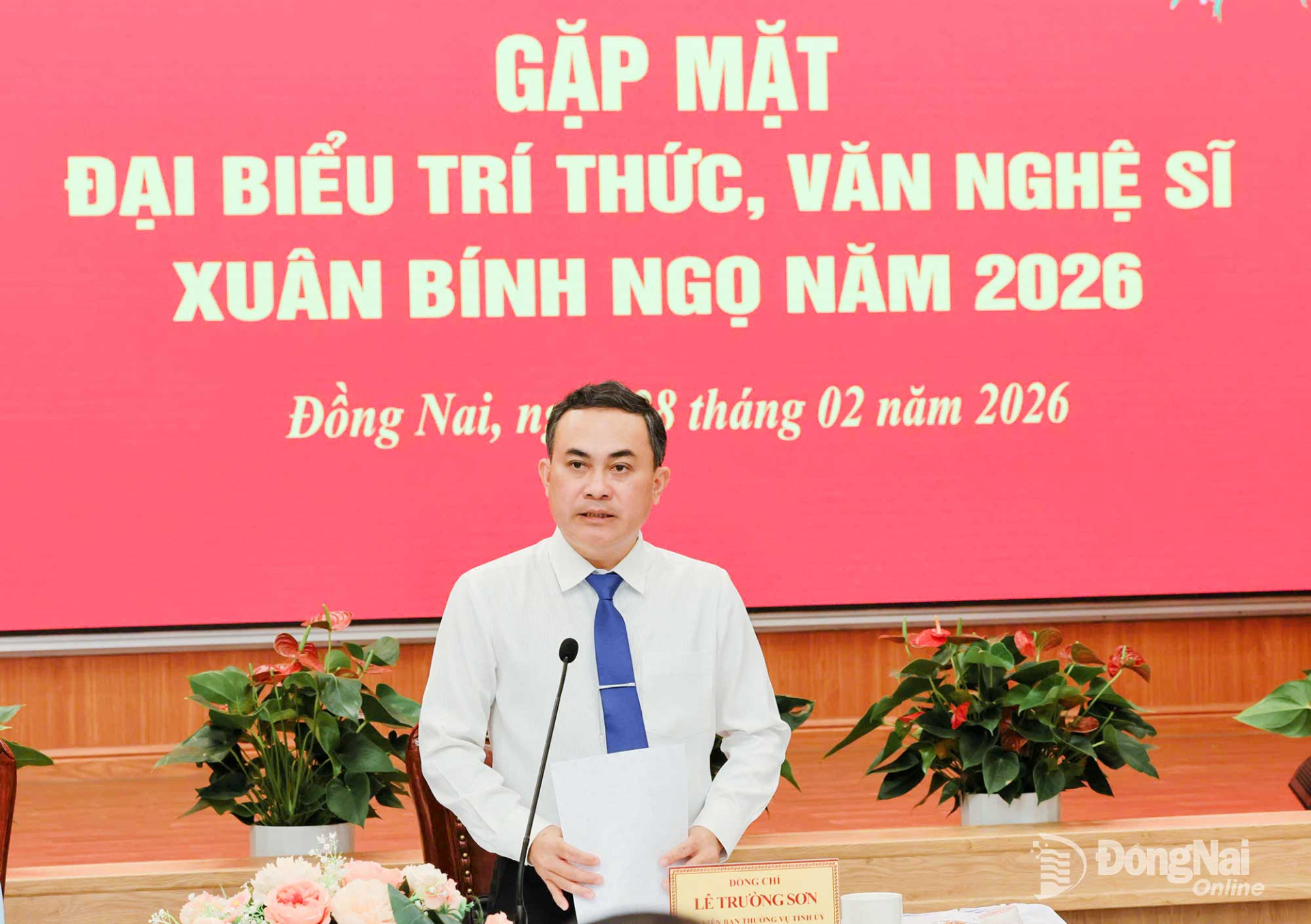 Ủy viên Ban Thường vụ Tỉnh ủy, Phó Chủ tịch UBND tỉnh Đồng Nai Lê Trường Sơn phát biểu tại buổi gặp mặt. Ảnh: Công Nghĩa