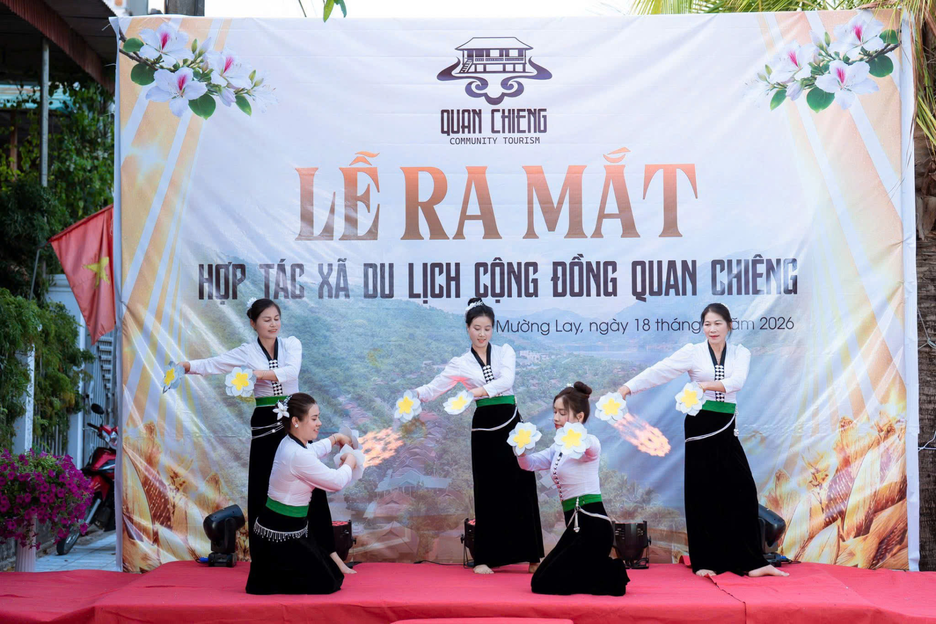 Ra mắt HTX Du lịch cộng đồng Quan Chiêng: Khi khát vọng người trẻ “đánh thức” lòng hồ Sông Đà