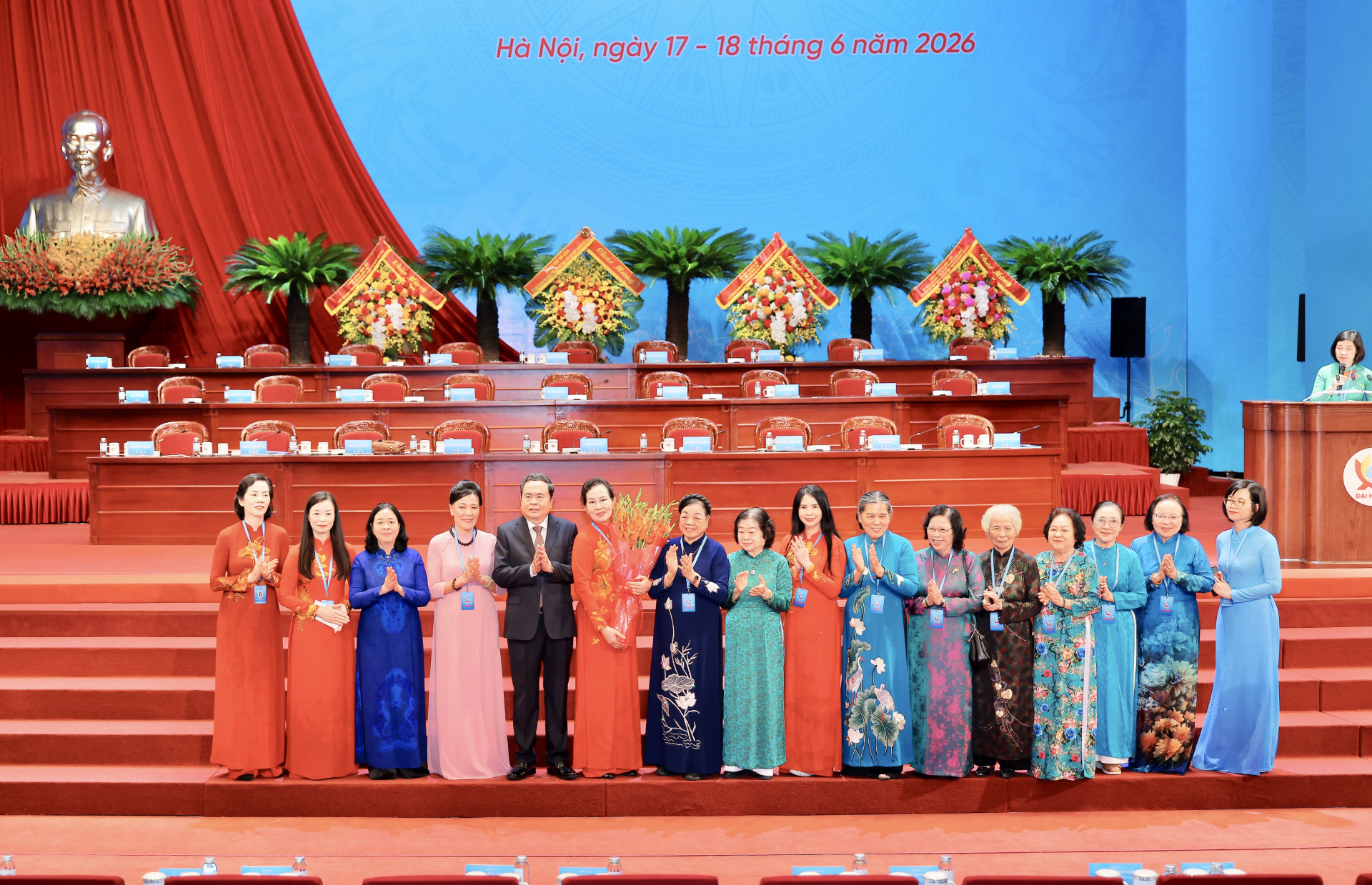 Khai mạc trọng thể Đại hội đại biểu Phụ nữ toàn quốc lần thứ XIV