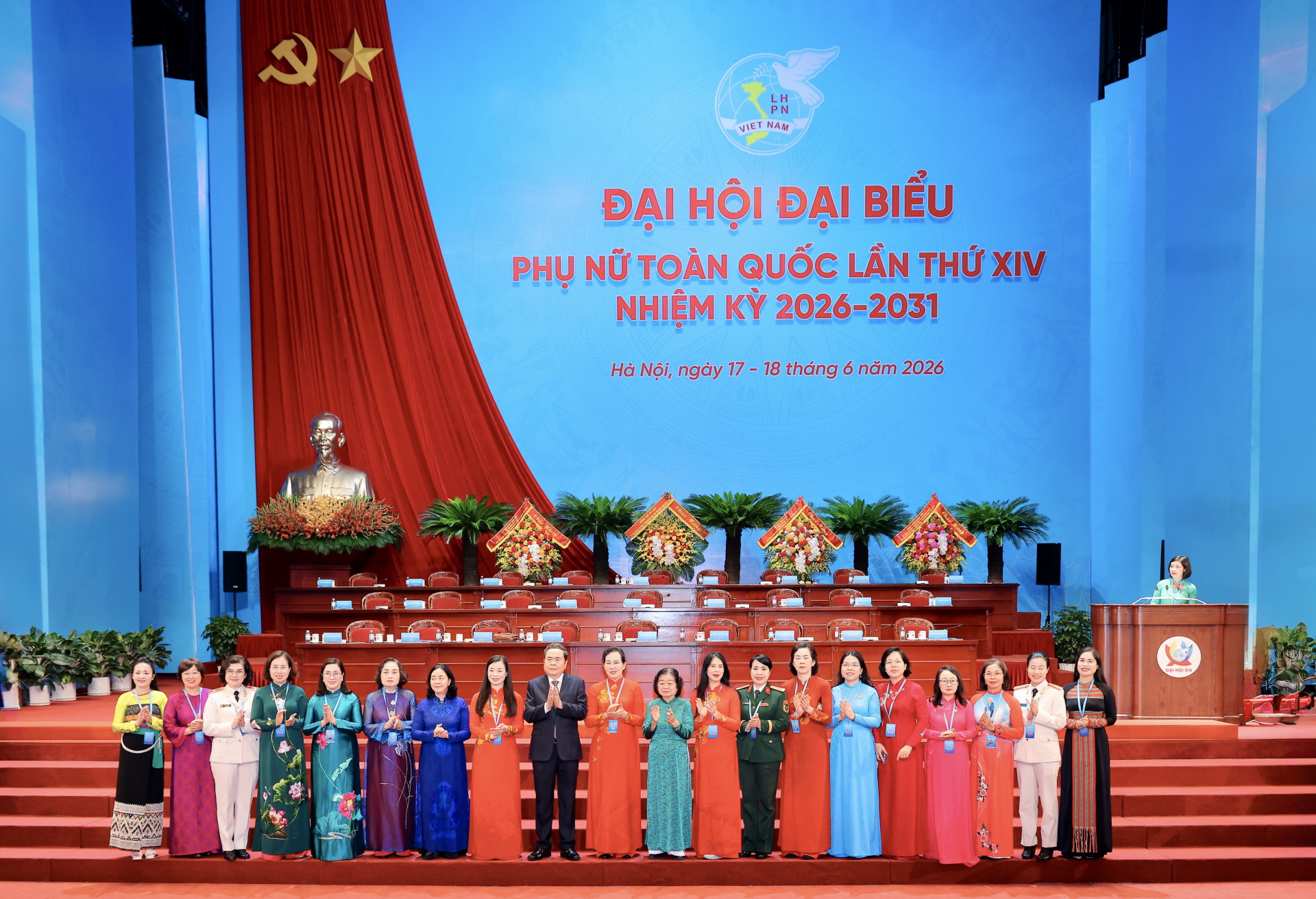 Khai mạc trọng thể Đại hội đại biểu Phụ nữ toàn quốc lần thứ XIV
