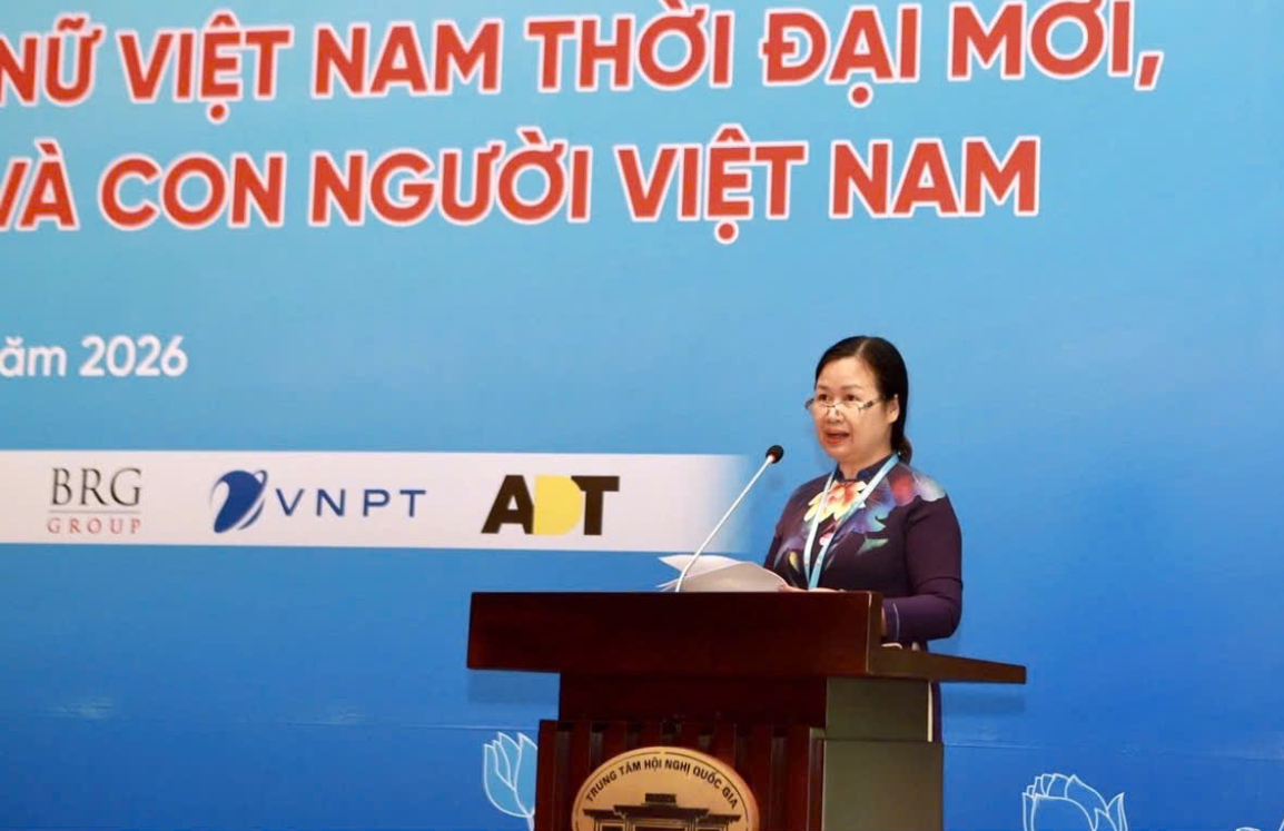  Những đóng góp mang tính bước ngoặt của phụ nữ trong lĩnh vực STEM tại Việt Nam được minh chứng sinh động và thuyết phục qua các thế hệ 'bóng hồng' kiên cường trên mặt trận khoa học.