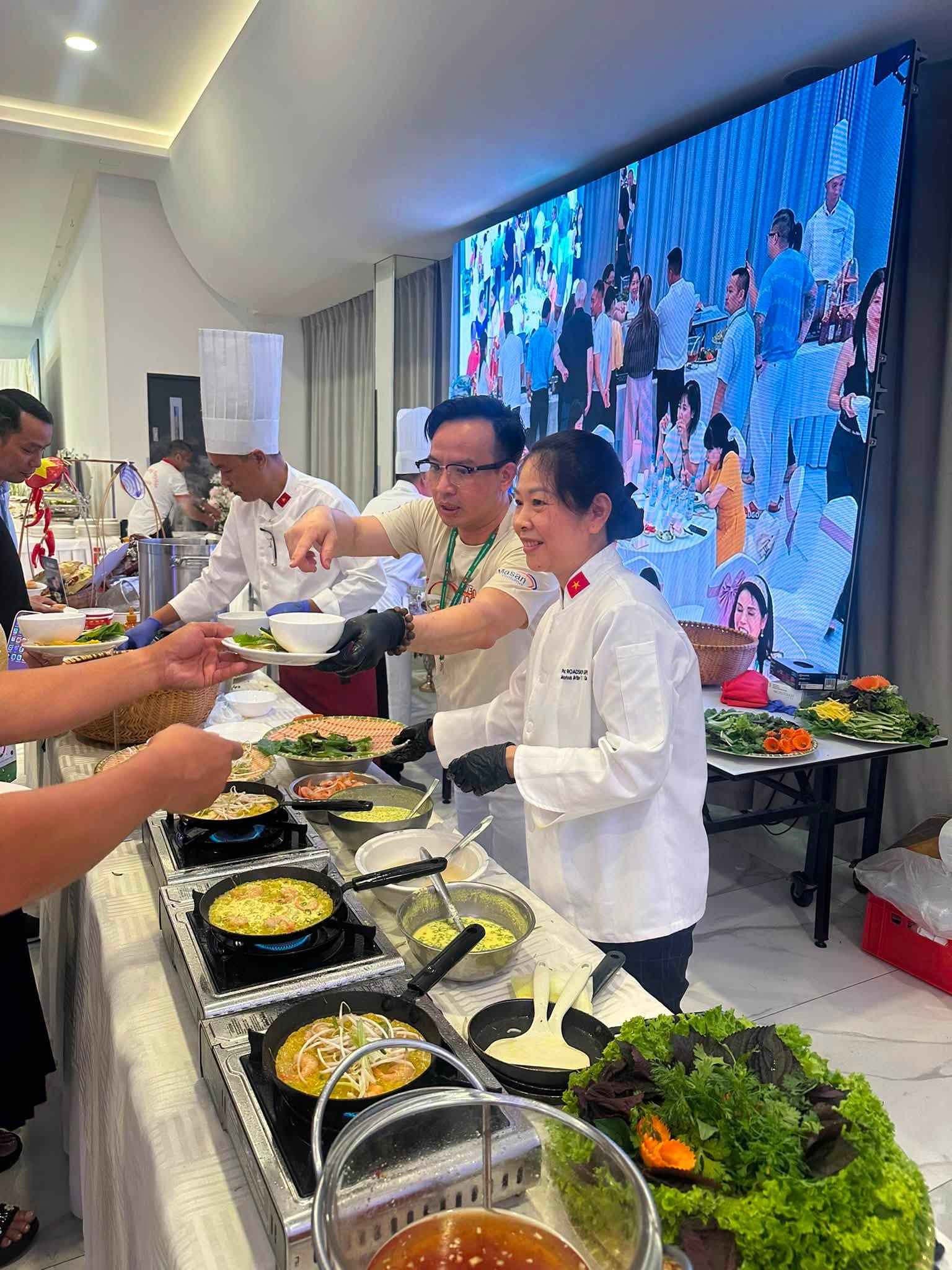 Hành trình Phở Roadshow Europe 2026: Nghệ nhân Việt lan tỏa hương vị quê hương tại Ba Lan