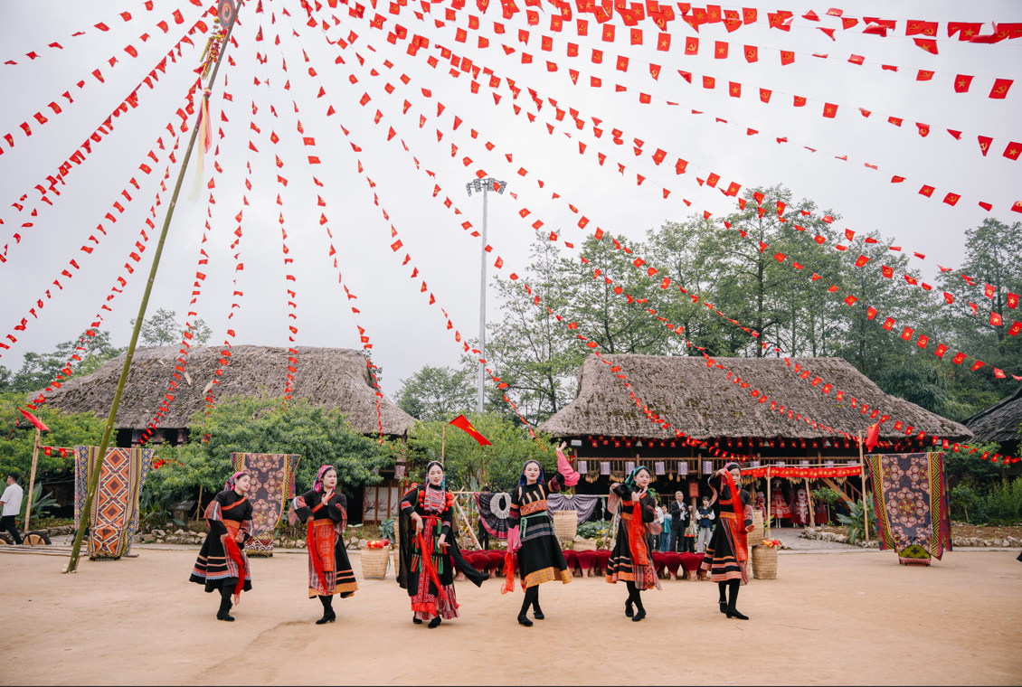 Du khách ngày càng ưu tiên những trải nghiệm gắn với thiên nhiên và văn hóa bản địa.