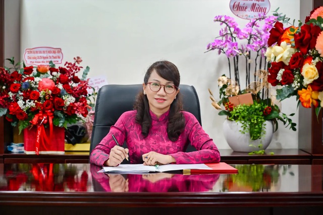 GS.TS Nguyễn Thị Thanh Mai, nữ Giám đốc đầu tiên của Đại học Quốc gia thành phố Hồ Chí Minh