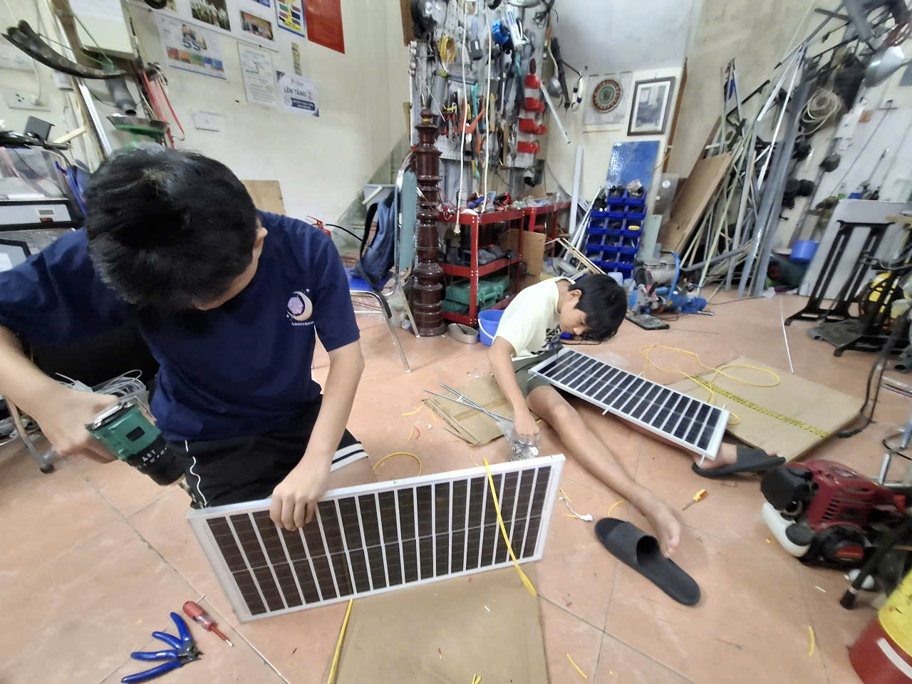 Thắp sáng những giờ học vùng núi từ dự án STEM của học sinh