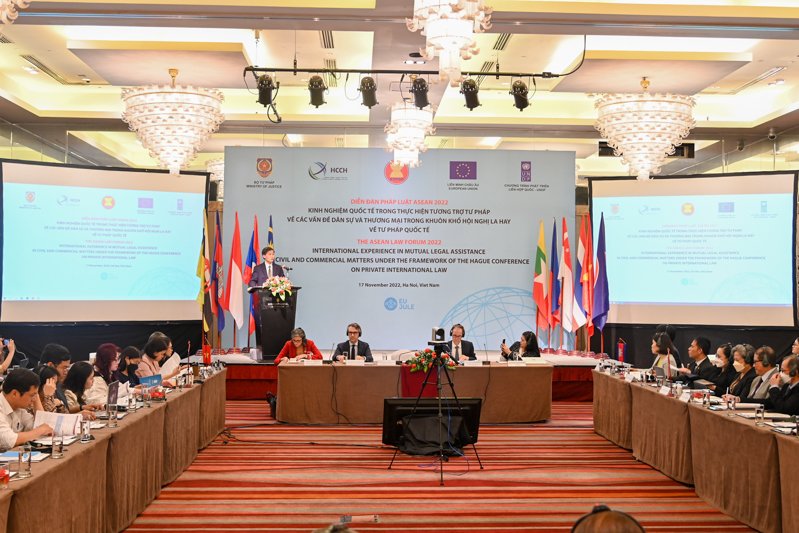Diễn đàn pháp luật ASEAN