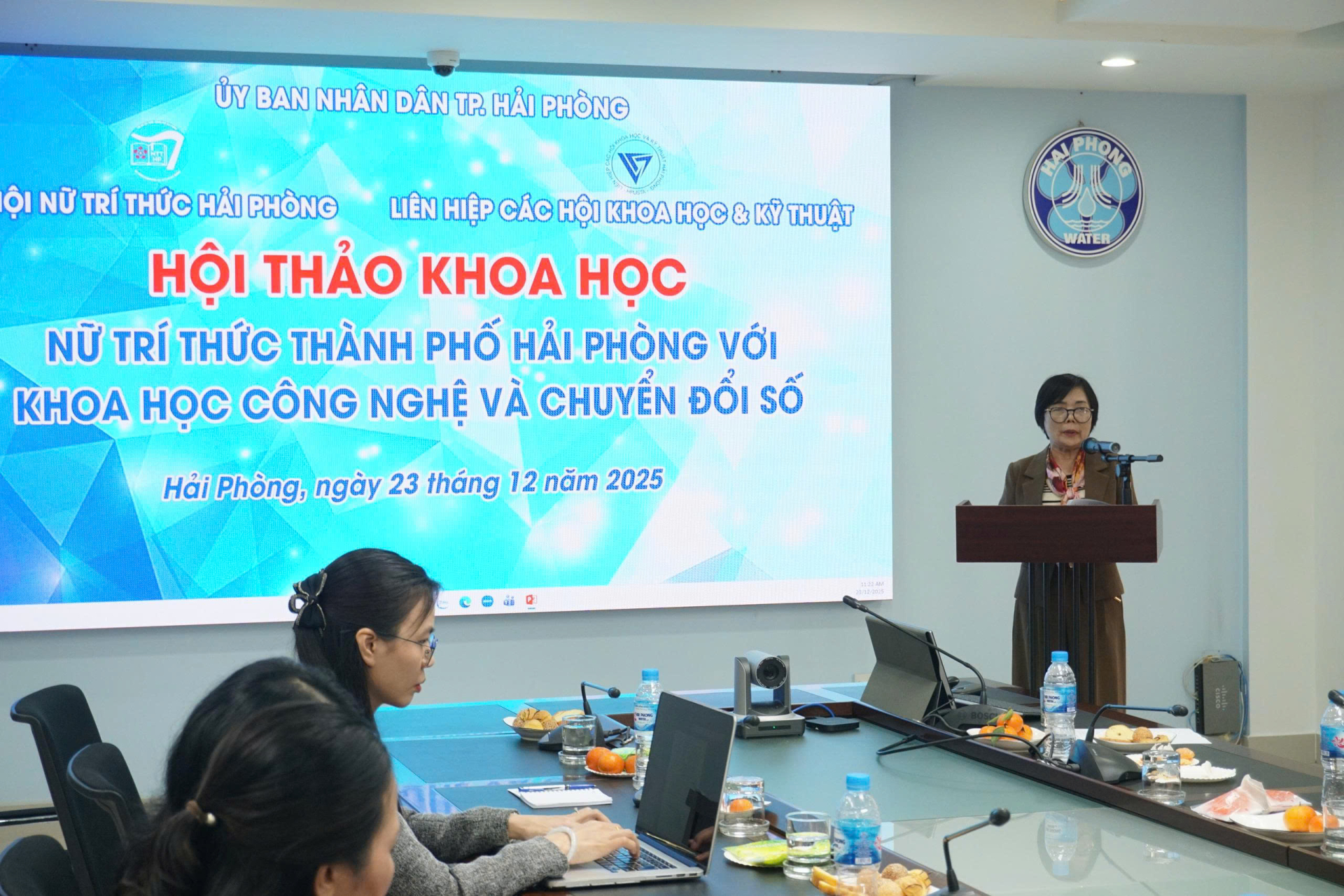 Nữ trí thức Hải Phòng: Năng động để tạo khác biệt
