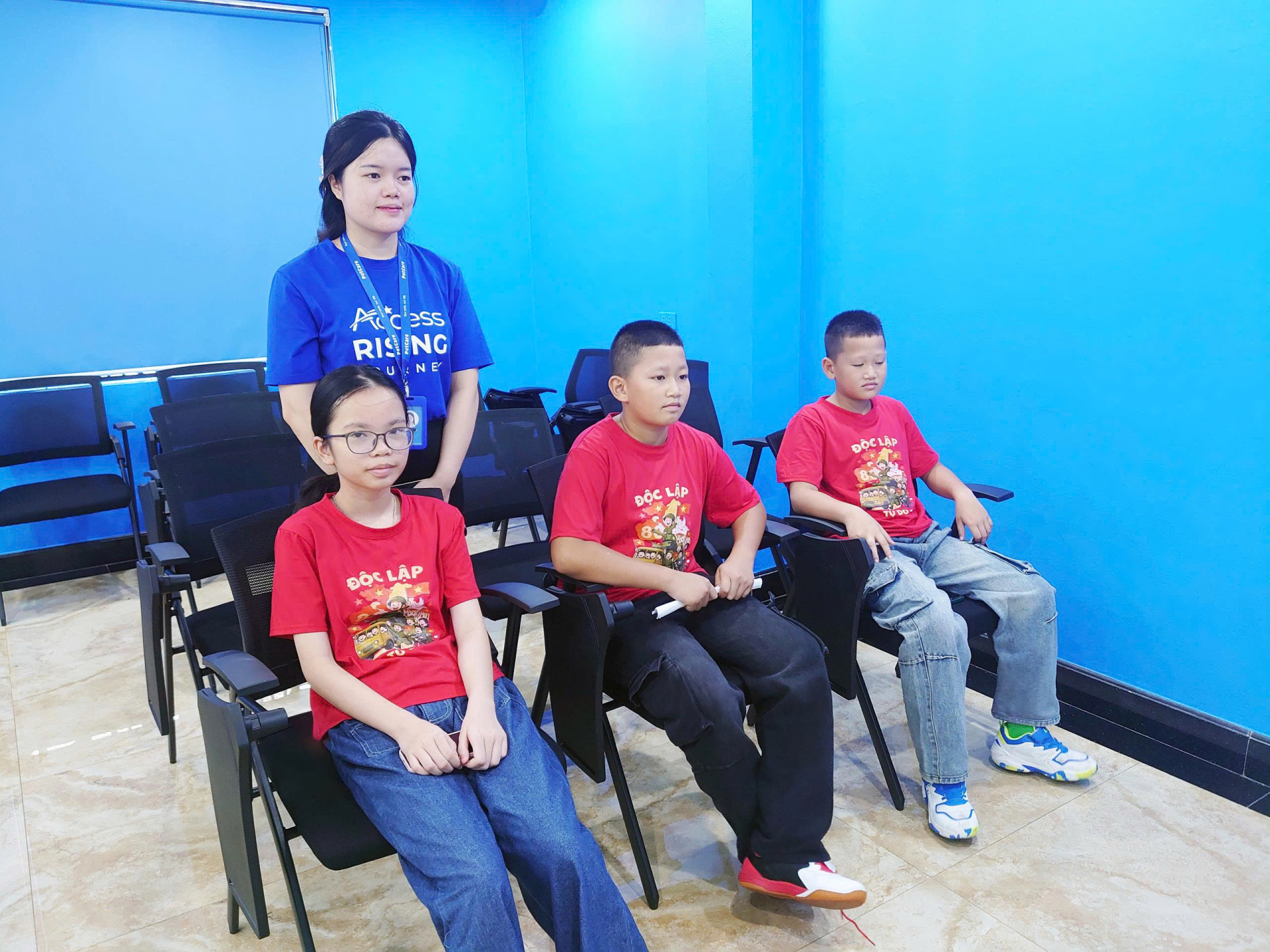 Nhóm Hiệp sĩ an toàn điện với sáng kiến “Cùng em sử dụng điện an toàn, tiết kiệm để bảo vệ môi trường”