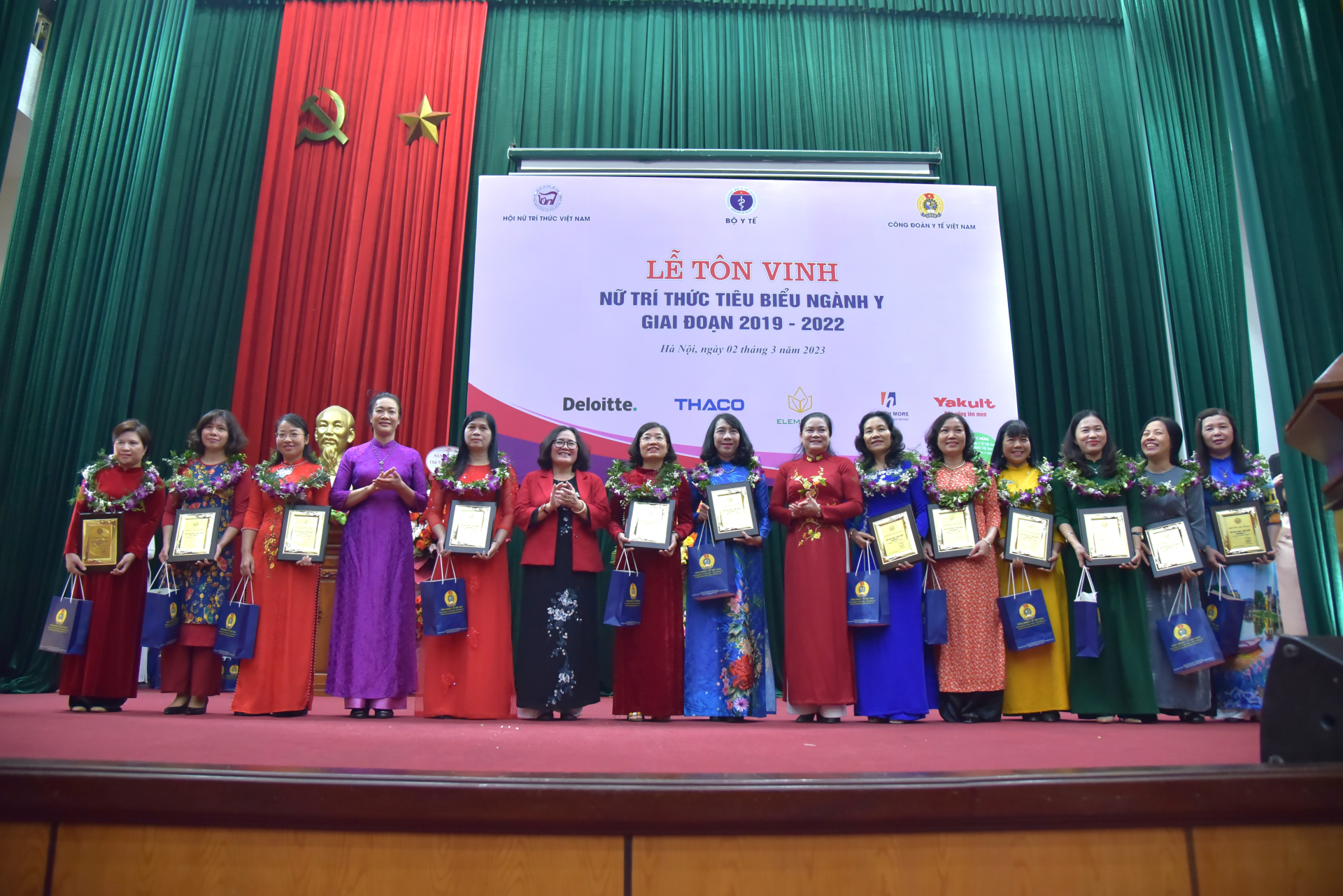 Tôn vinh các nữ trí thức tiêu biểu ngành y giai đoạn 2019-2022