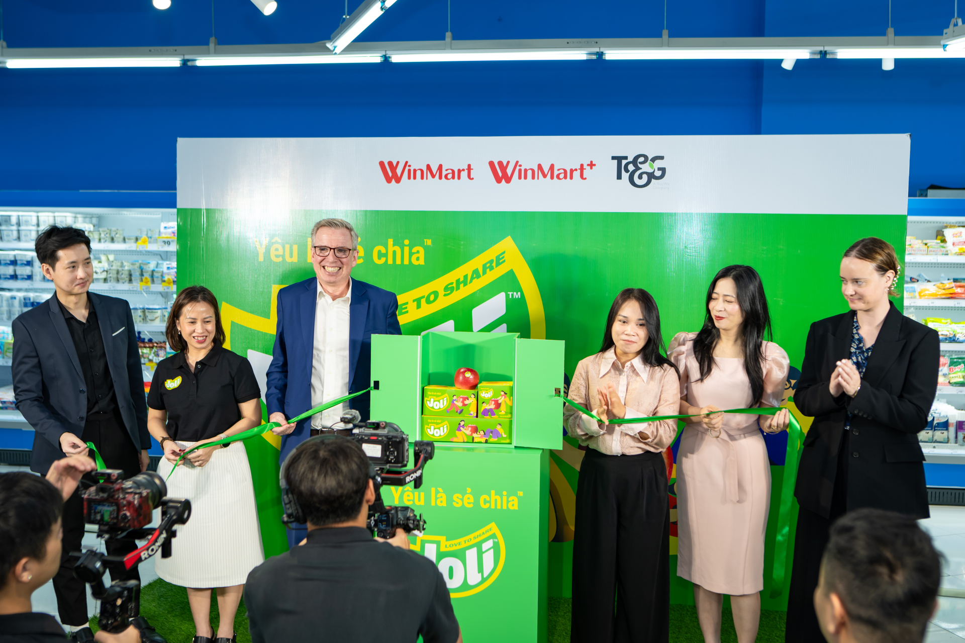 Sự kiện ra mắt táo JOLI™ diễn ra tại WinMart Royal City (Hà Nội) vào trung tuần tháng 9/2026