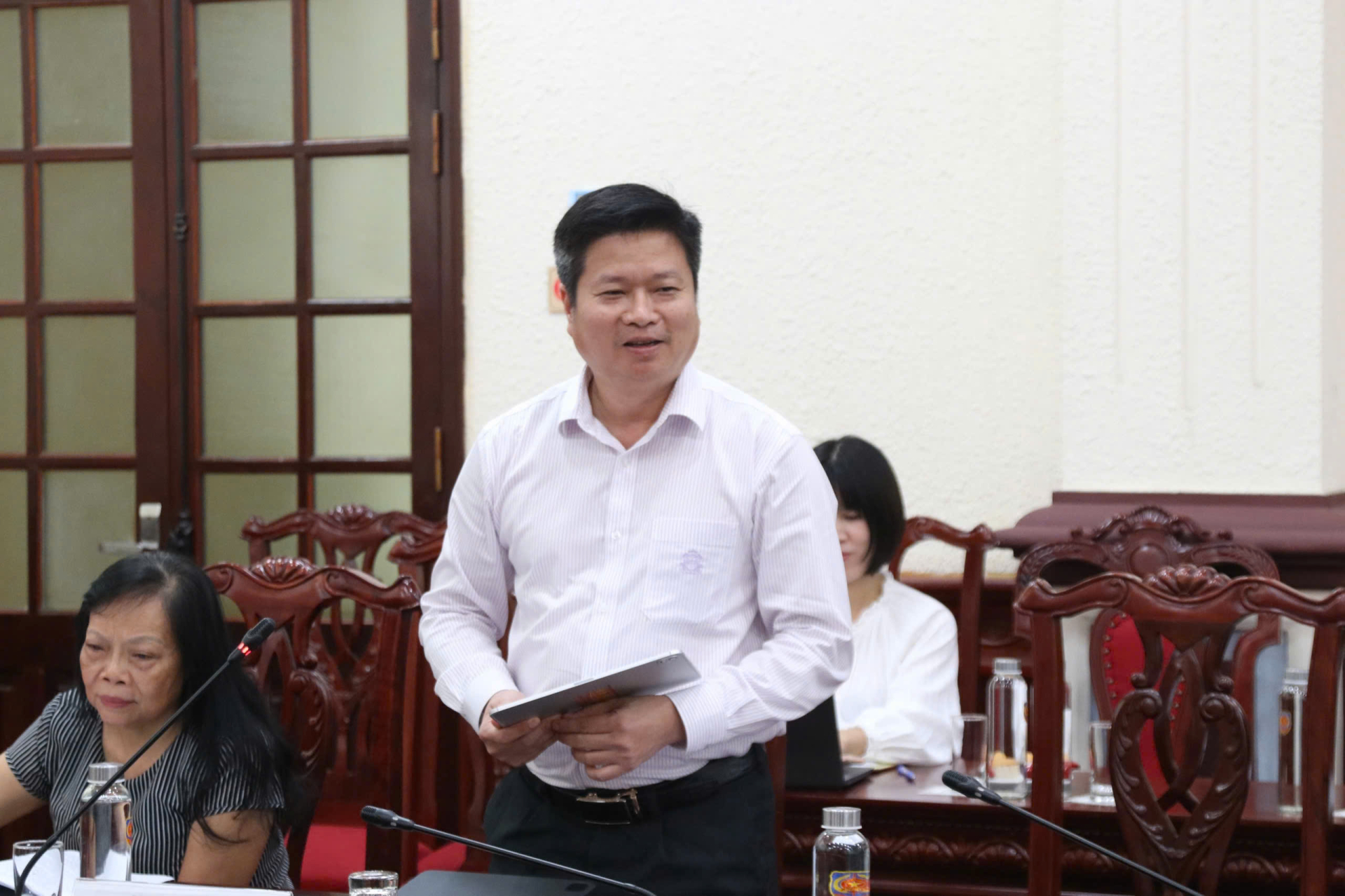PGS.TS Trương Hồ Hải - Ủy viên là đại biểu Quốc hội hoạt động chuyên trách tại Ủy ban Pháp luật và Tư pháp của Quốc hội phát biểu tại Hội thảo.