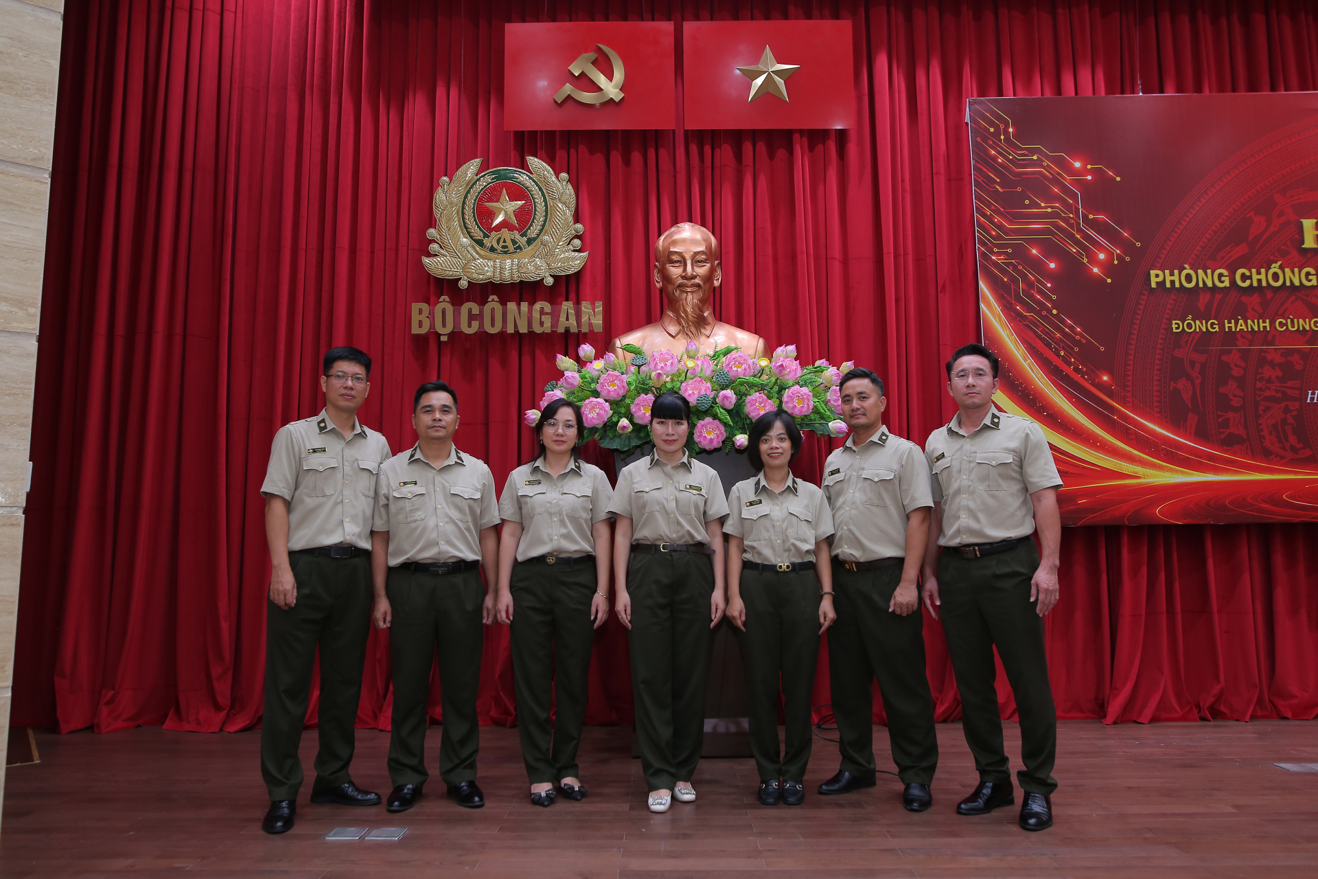 Chống hàng giả trong kỷ nguyên số: Doanh nghiệp cần chủ động nhận diện và bảo vệ thương hiệu