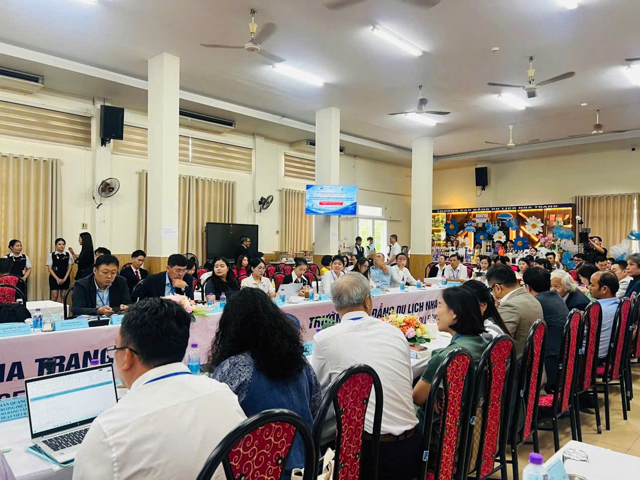 Từ một hội thảo khoa học, điều được kết nối không chỉ là những bài tham luận mà còn là con người, tri thức, kinh nghiệm và nhu cầu thực tiễn.
