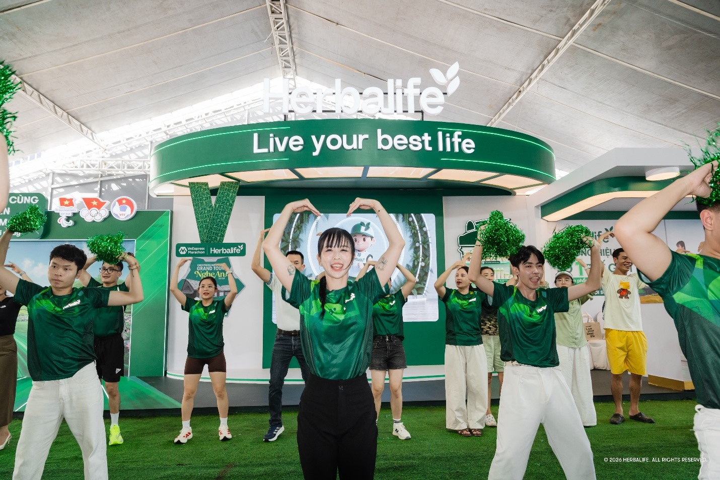 Herbalife Việt Nam và VnExpress tiếp tục đồng hành lan tỏa lối sống lành mạnh tại Nghệ An