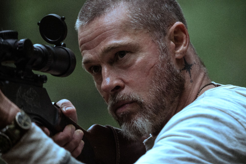 Brad Pitt khiến đạo diễn David Ayer gọi là “quái vật thực thụ”, xúc động đến rơi nước mắt với kịch bản “Trái Tim Quái Thú”