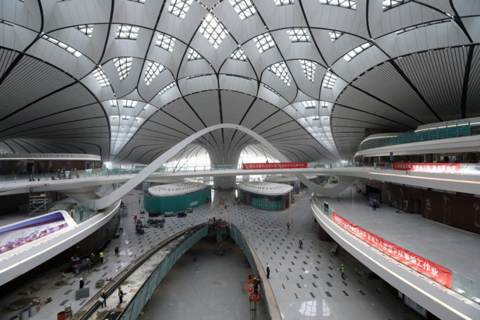 Trung Quốc khai trương siêu sân bay 12 tỷ USD 