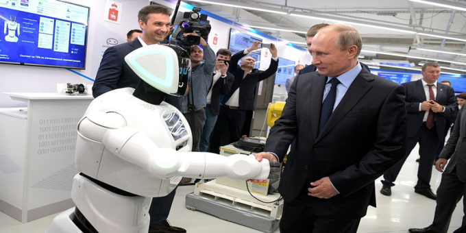 Khả năng sở hữu và xử lý dữ liệu lớn là lợi thế mạnh nhất của Nga trong phát triển AI. Ảnh: TAdviser