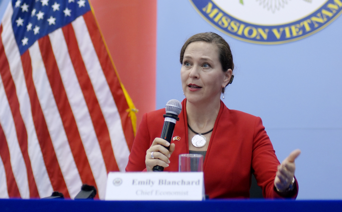  Nhà kinh tế trưởng thuộc Bộ Ngoại giao Mỹ Emily Blanchard. Ảnh: Thanh Phạm